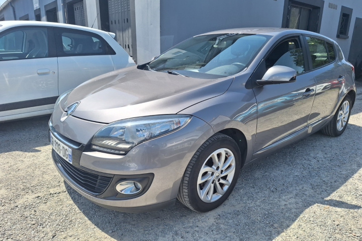 RENAULT MEGANE III BERLINE