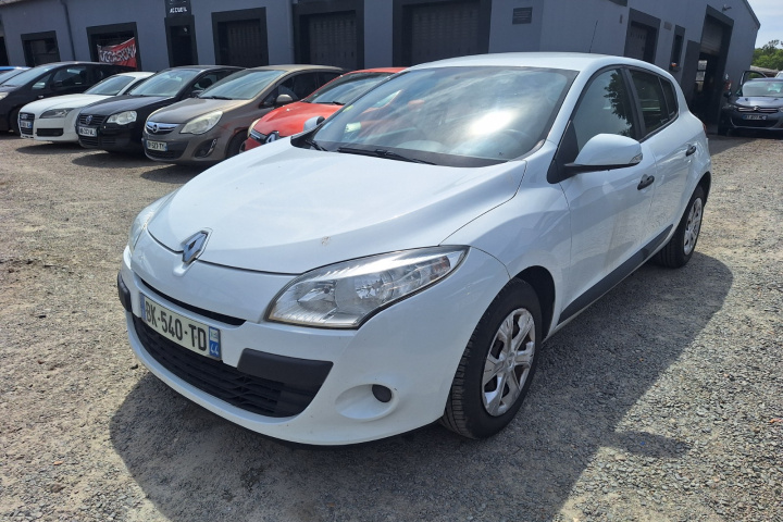 RENAULT MEGANE III SOCIETE