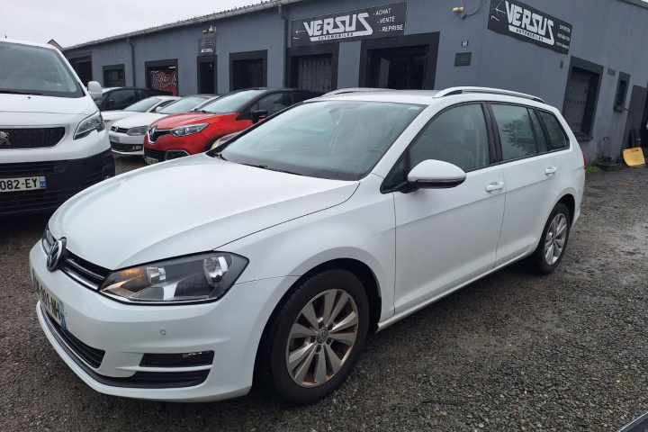 VOLKSWAGEN GOLF SW