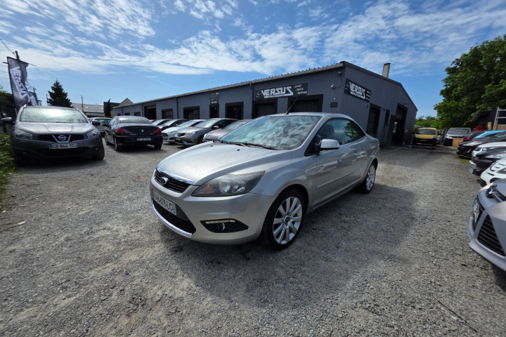 FORD FOCUS COUPE CABRIOLET