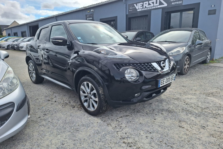 NISSAN JUKE
