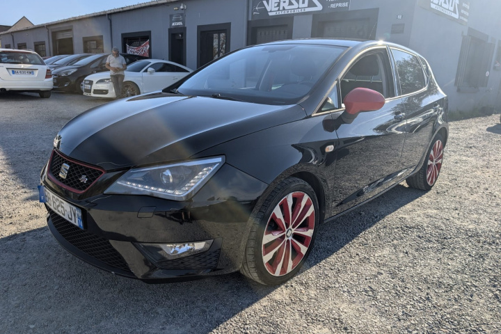 SEAT IBIZA