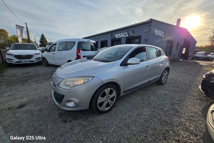RENAULT MEGANE III BERLINE