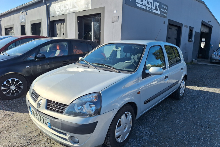 RENAULT CLIO